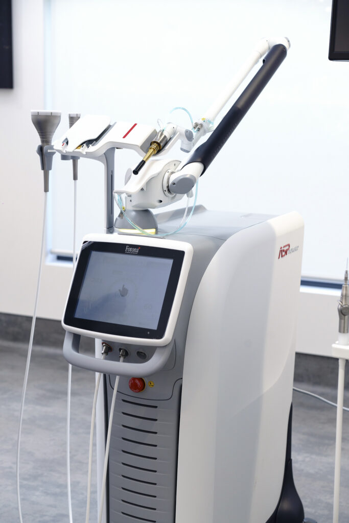 Microscopic cracked tooth diagnosis by Dr David Barnard